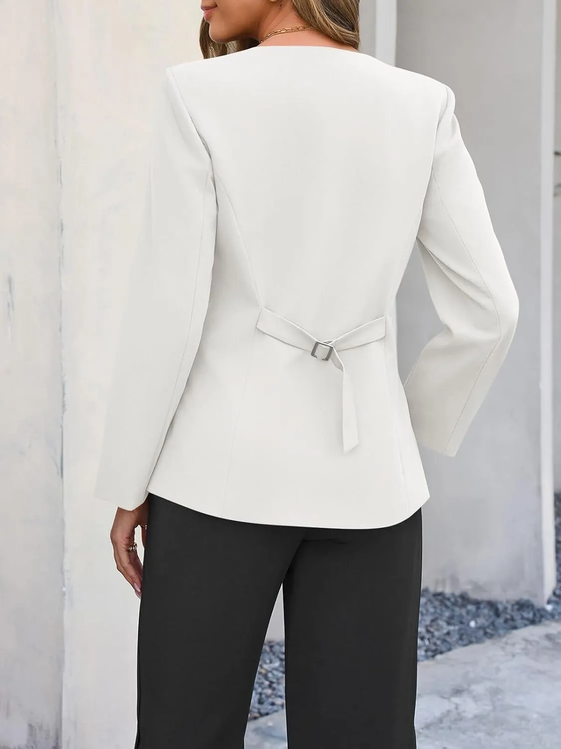 Cicy Bell Womens Scoop Neck Casual Blazer Button Down Split Hem Fitted Business Work Suit Jackets