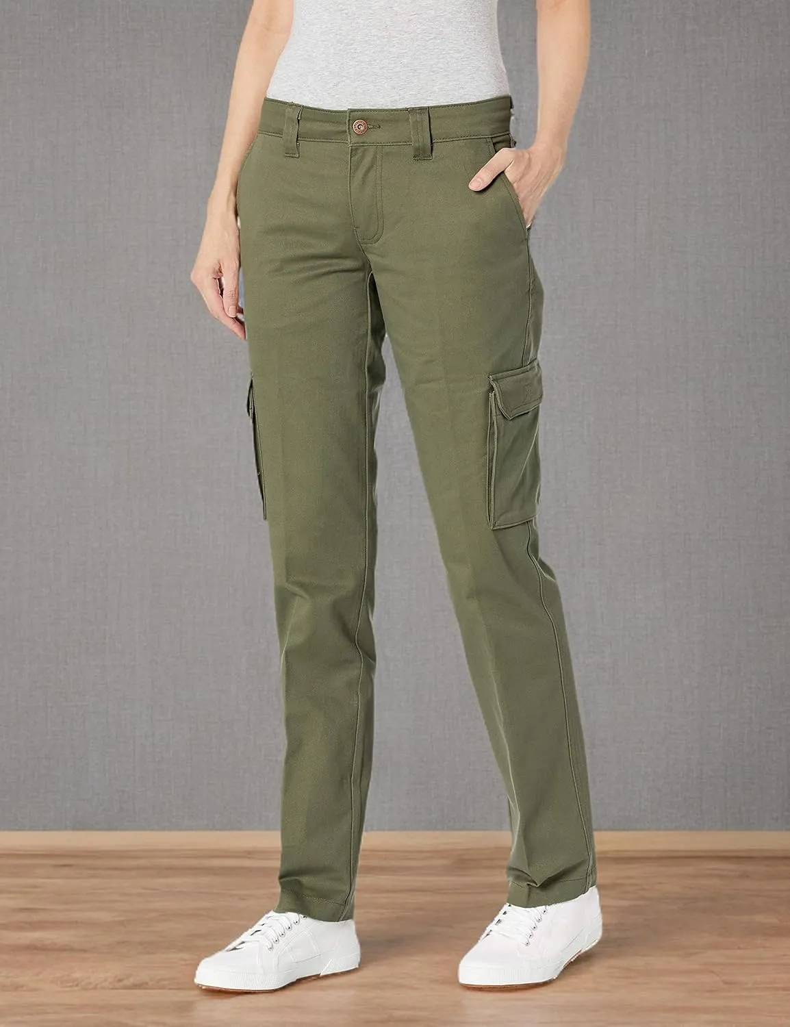 Dickies Women's Relaxed Cargo Pant