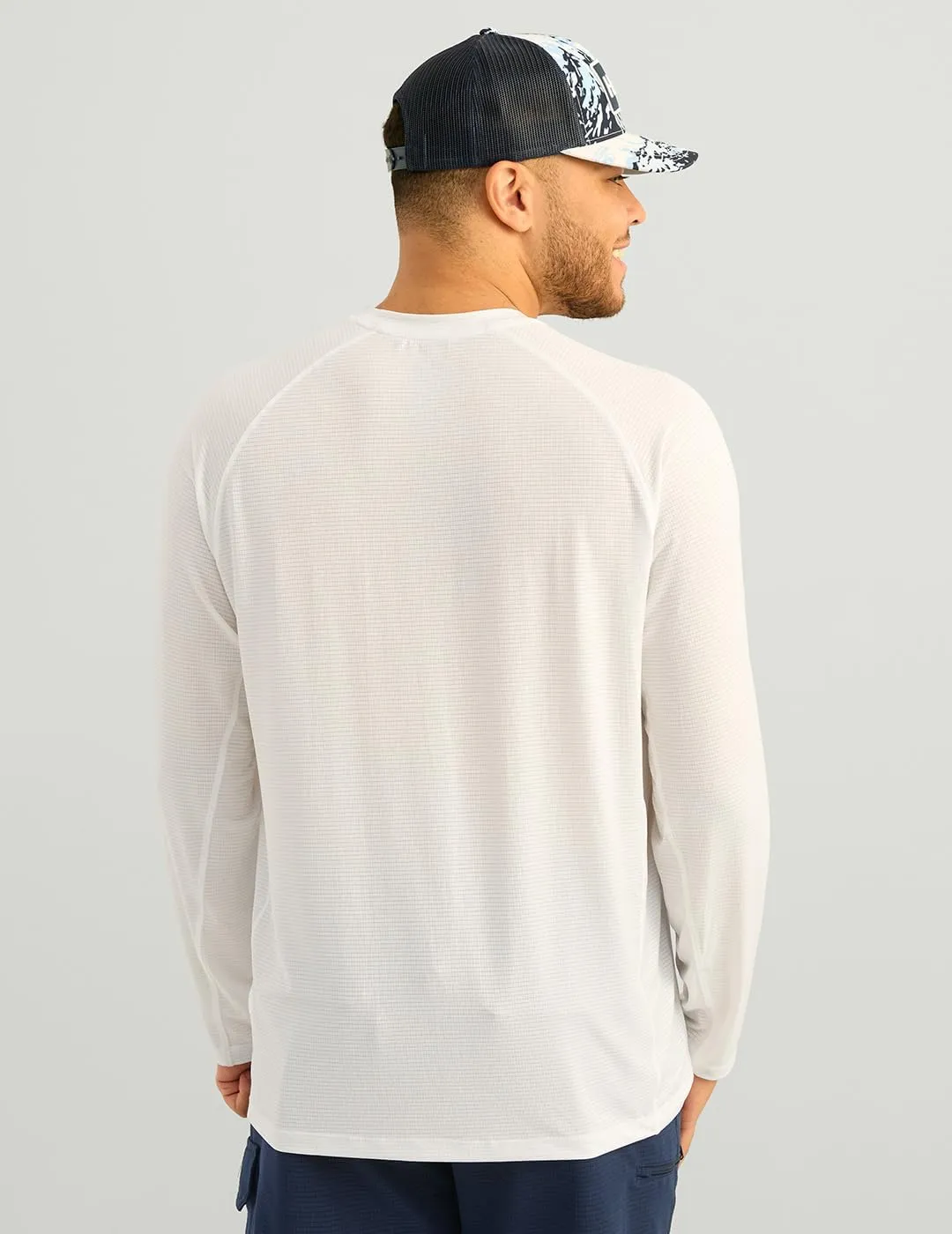 HUK Men's A1a Crew, Quick-Dry, Breathable Fishing Shirt
