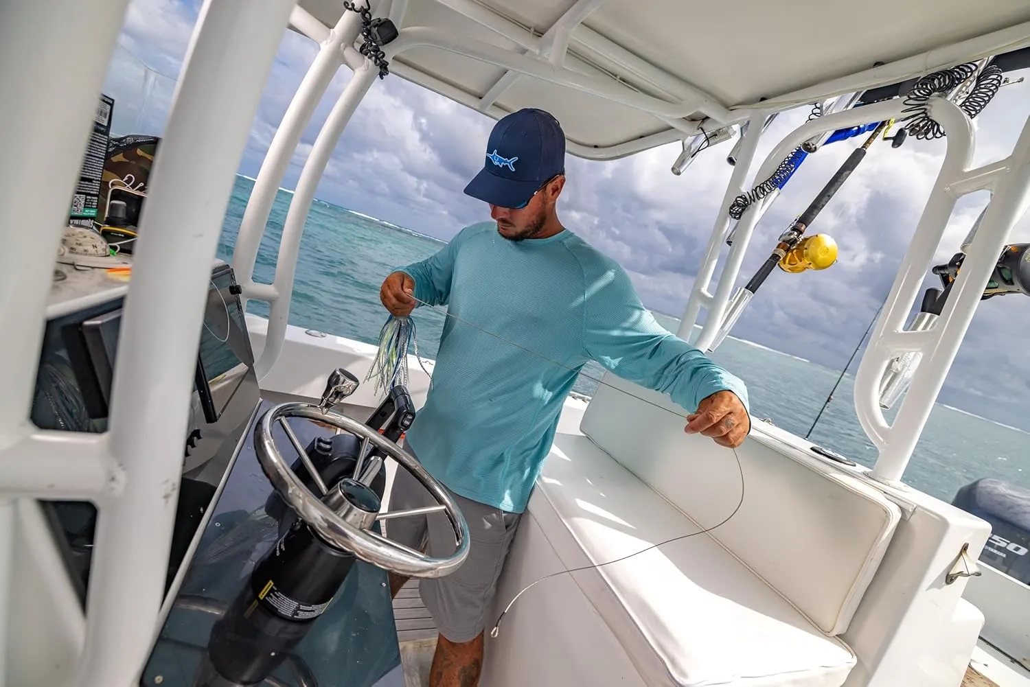 HUK Men's A1a Crew, Quick-Dry, Breathable Fishing Shirt