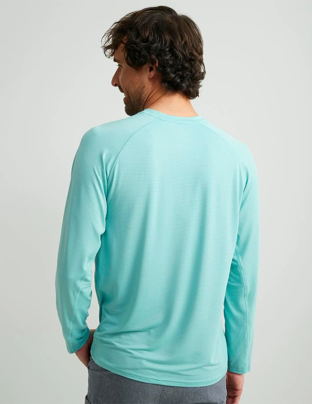 HUK Men's A1a Crew, Quick-Dry, Breathable Fishing Shirt