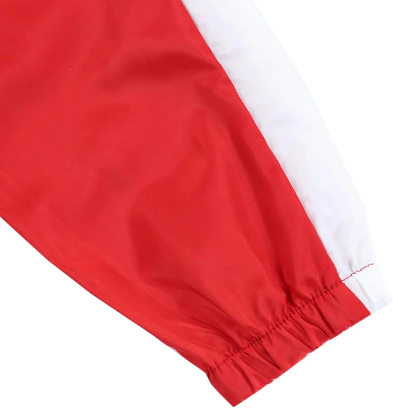 Lightweight Men's Windbreaker - Breathable Hooded Jacket for Outdoors & Commutes